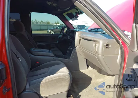 2003 Chevrolet Silverado C1500 из США, поврежденный, VIN 2GCEC19V331160948